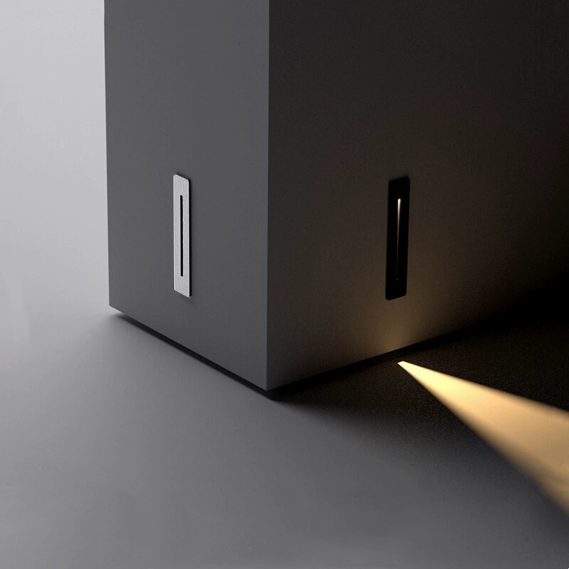 Luminária de Pé Impermeável 3W - Outdoor Lighting With Outlet avaliação e preço